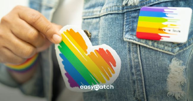 Tvorba nášivek na zakázku: od návrhu po výrobu